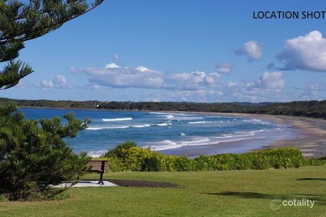 Property photo of 32 Shantull Drive Wallabi Point NSW 2430