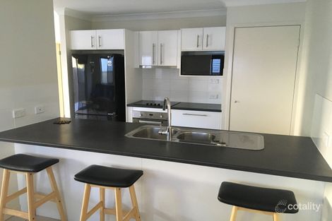 Property photo of 2/42 West Avenue Wynnum QLD 4178