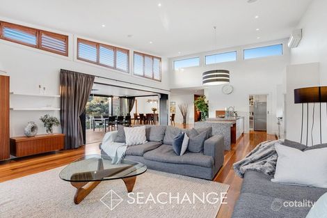 Property photo of 6 Lanoma Place Sorrento VIC 3943