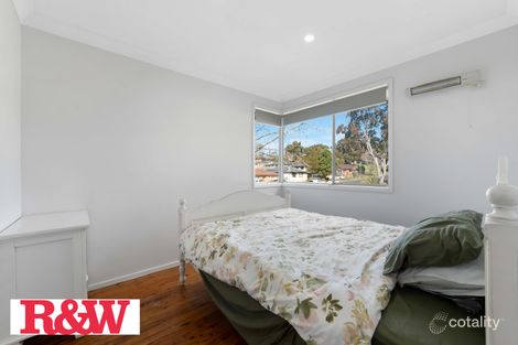 Property photo of 32 Poplar Crescent Bradbury NSW 2560