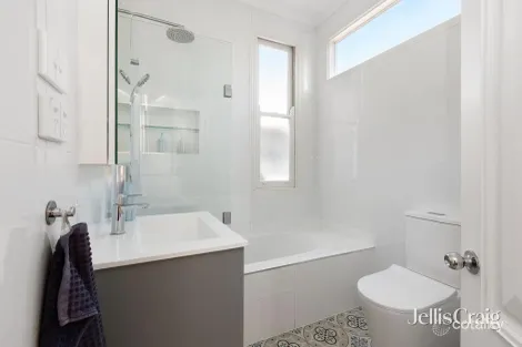 Property photo of 121 North Road Newport VIC 3015