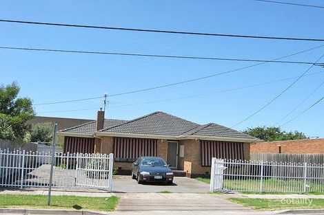 2 Evelyn Cres, Sunshine West, VIC 3020