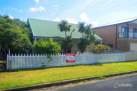 Property photo of 24 Pembroke Street Stockton NSW 2295