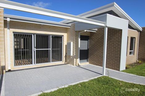 Property photo of 3/11 Brentford Parade Wellard WA 6170