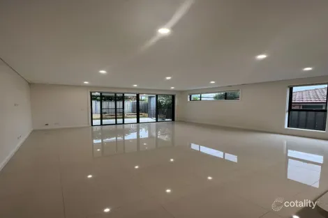 Property photo of 38 Codrington Street Fairfield NSW 2165