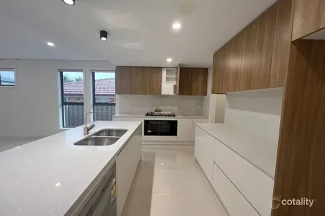 Property photo of 38 Codrington Street Fairfield NSW 2165