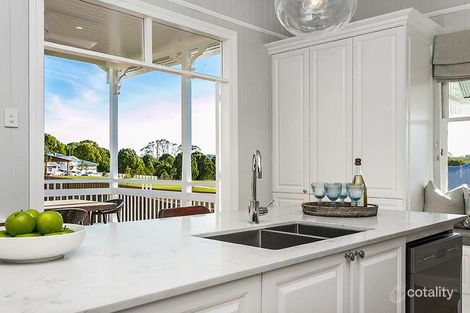 Property photo of 35 Parrot Tree Place Bangalow NSW 2479