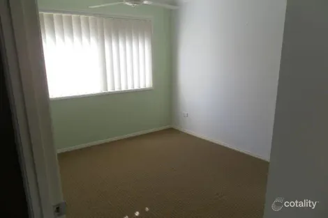 Property photo of 32 Bounty Circuit Eli Waters QLD 4655