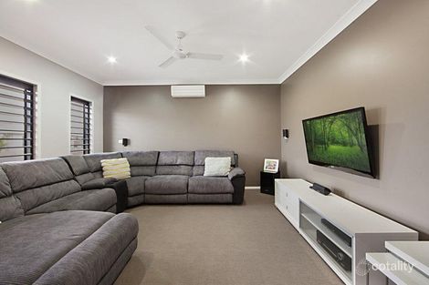 Property photo of 18 Ashmore Crescent Burdell QLD 4818