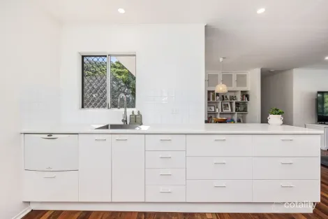 Property photo of 27 Bideford Street Torquay QLD 4655