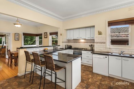 Property photo of 52 Bournian Avenue Strathmore VIC 3041