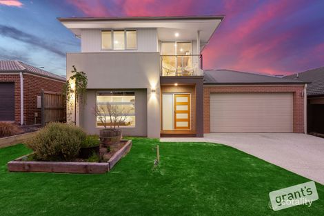 Property photo of 24 Hazelnut Boulevard Berwick VIC 3806