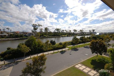Property photo of 2 Valbonne Avenue Varsity Lakes QLD 4227