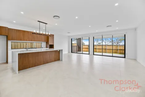 72 Malachite St, Chisholm, NSW 2322