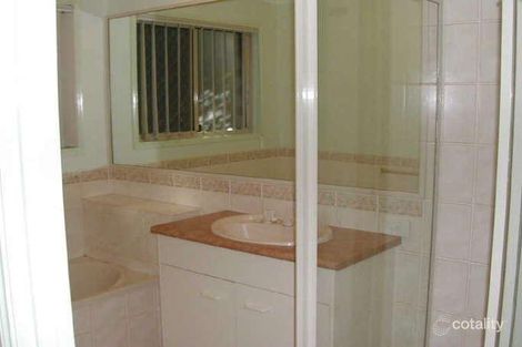 Property photo of 70 Candytuft Place Calamvale QLD 4116