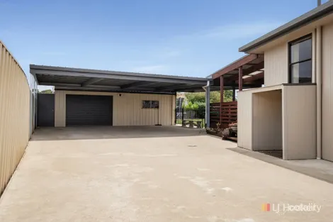 Property photo of 8 Ward Street Wynyard TAS 7325