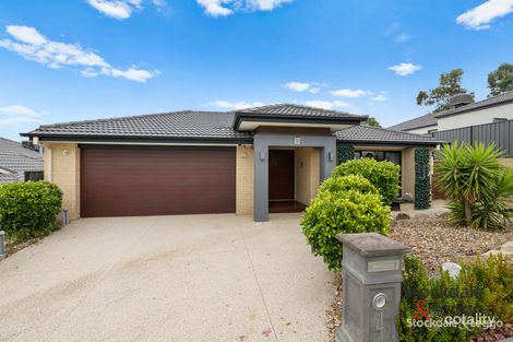 Property photo of 4 Windermere Boulevard Pakenham VIC 3810