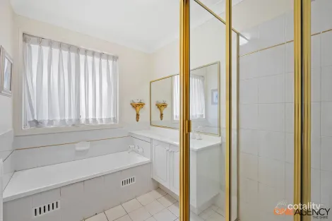 Property photo of 6 Ashwood Close Menai NSW 2234