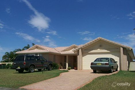 1 Explorers Way, Lake Cathie, NSW 2445