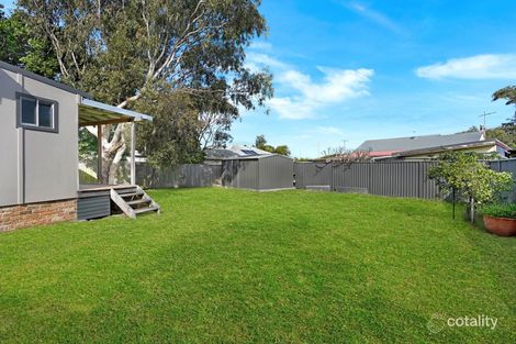 Property photo of 3 Boomerang Street Budgewoi NSW 2262