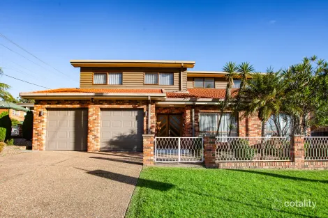 10 Heaslip St, Coniston, NSW 2500