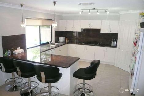 9 Banbrook Ct, Molendinar, QLD 4214