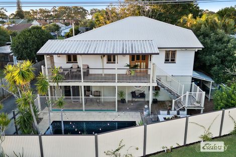 8 Cunningham St, Torquay, QLD 4655