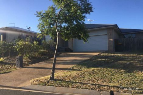 8 Daintree Bvd, New Auckland, QLD 4680