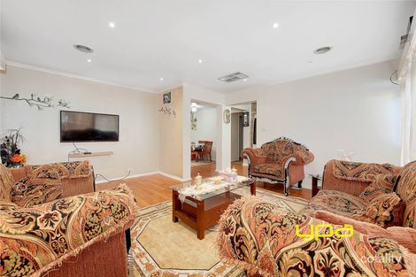 Property photo of 46 Woodburn Crescent Meadow Heights VIC 3048