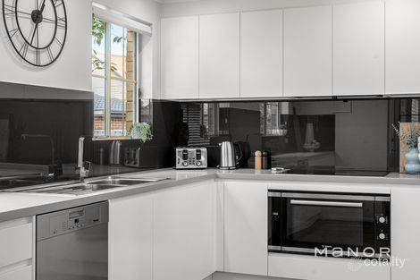 Property photo of 17 Wyldwood Crescent Baulkham Hills NSW 2153