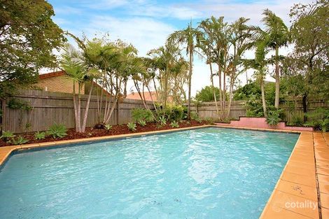 Property photo of 6 Lakeshore Drive Helensvale QLD 4212