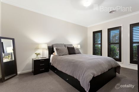 Property photo of 61 Serenity Way Craigieburn VIC 3064