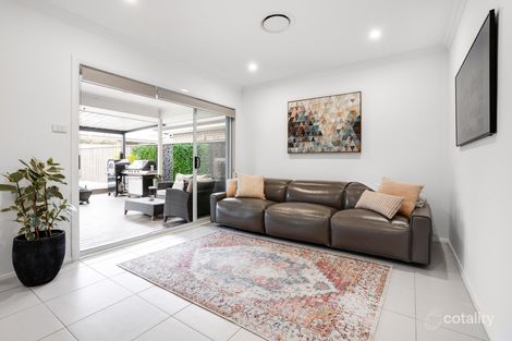 Property photo of 49 Horizon Circuit Moorebank NSW 2170