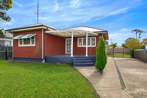 18 Jardine St, Fairy Meadow, NSW 2519