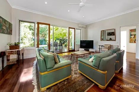 Property photo of 1 Beverley Street Glen Huntly VIC 3163