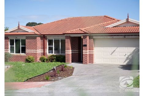 1 Mcclenaghan Pl, Pakenham, VIC 3810