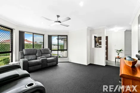 Property photo of 4 Tasman Drive Urraween QLD 4655