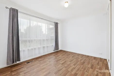Property photo of 4 Bohan Grove Belmont VIC 3216