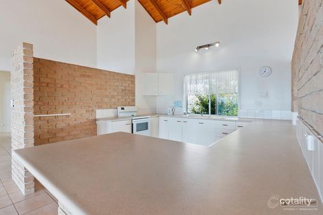 Property photo of 48 Barolin Esplanade Coral Cove QLD 4670