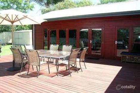 Property photo of 18 Canna Way Ardross WA 6153