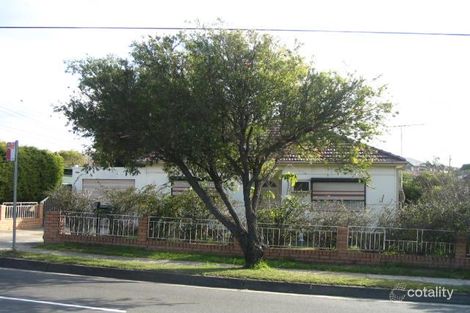 142 Roberts Rd, Greenacre, NSW 2190