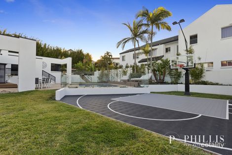 Property photo of 6009 Olympic Drive Hope Island QLD 4212