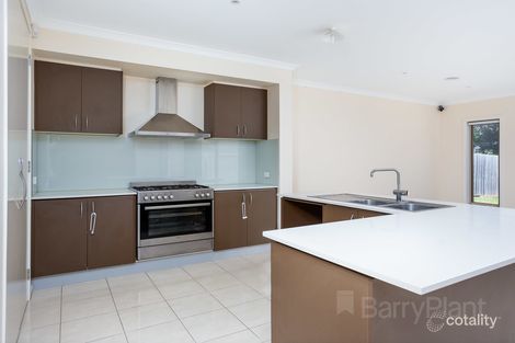 Property photo of 28 Canegrass Drive Point Cook VIC 3030