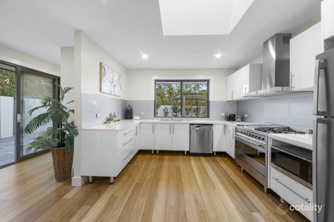 Property photo of 16 Seeana Place Belrose NSW 2085