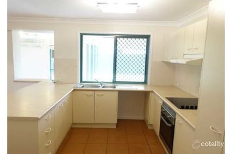 Property photo of 1 Hampshire Court Calamvale QLD 4116