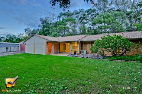 56 Owens Cres, Regents Park, QLD 4118