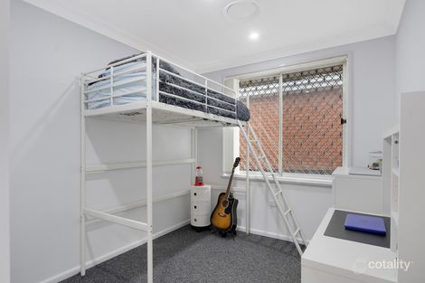 98 Macquarie Ave, Campbelltown, NSW 2560