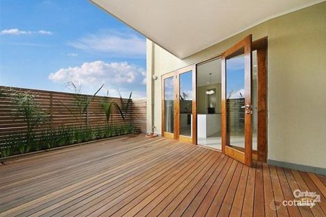 Property photo of 17 Coventry Street Mawson Lakes SA 5095