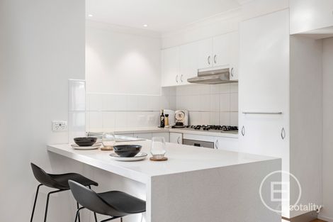 Property photo of 22 Oriana Grove Skye VIC 3977