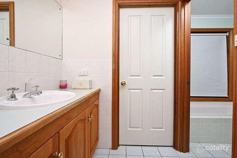 Property photo of 8 Baynes Court Greenwith SA 5125